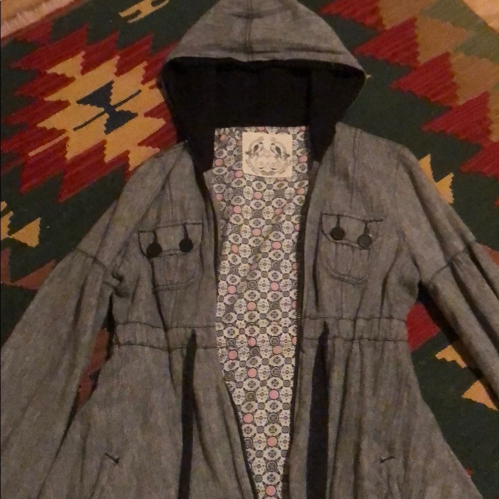 Wet cute light jacket